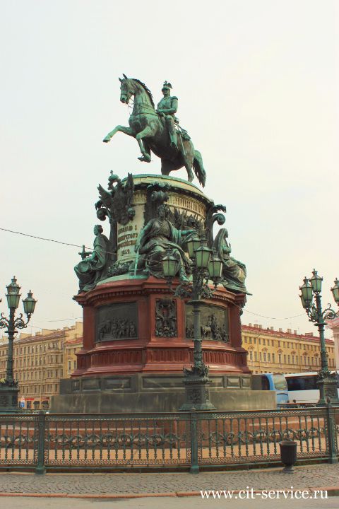 Туры в Петербург из Новосибирска