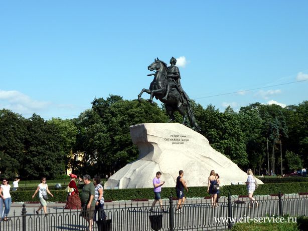 Обзорная экскурсия в Санкт-Петербурге