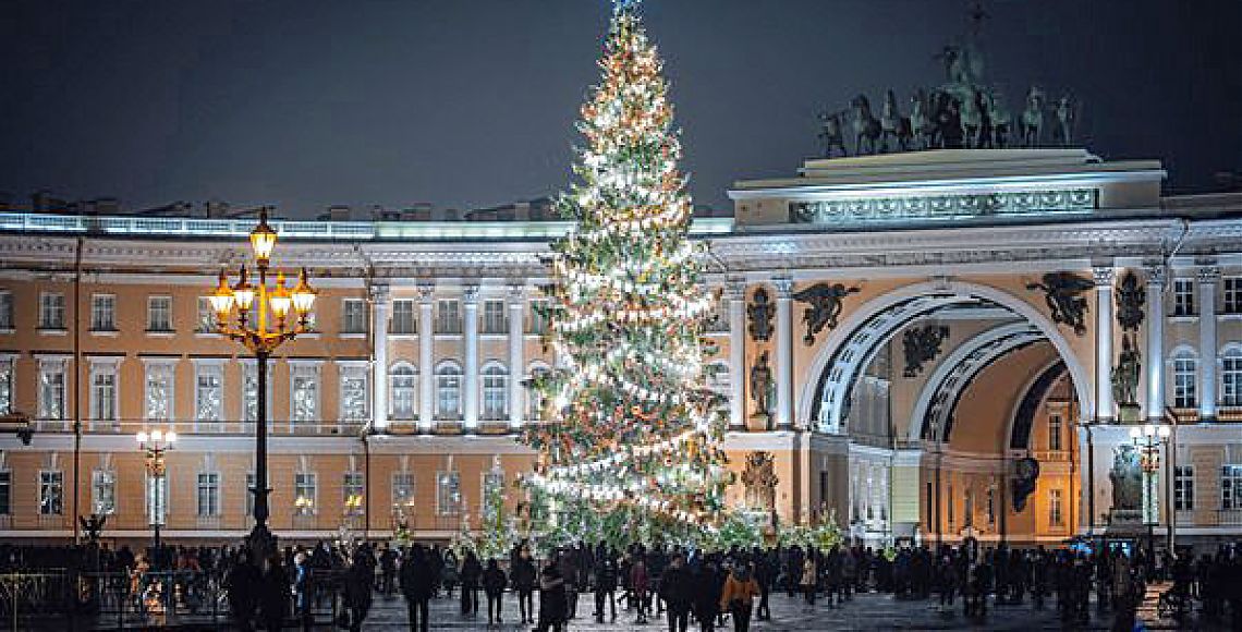 На Новый год 2026 в Санкт-Петербург