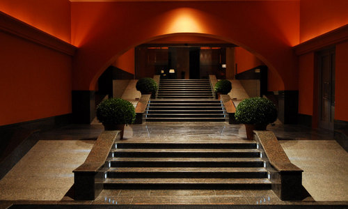 «Sokos Hotel Palace Bridge» «Sokos Hotel Palace Bridge»