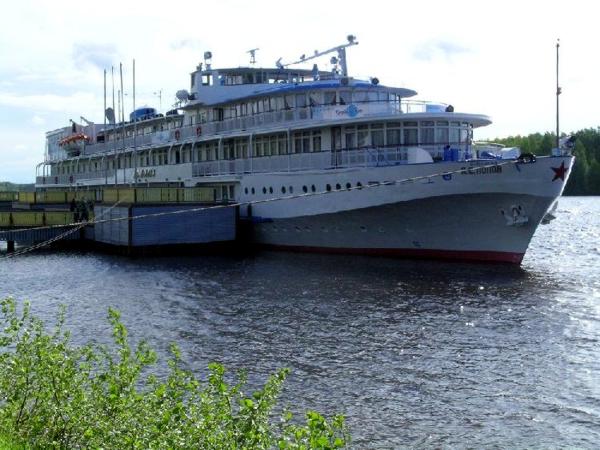 Теплоход  А.С. Попов